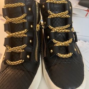 Giuseppe Zanotti. Designer Italian Sneakers- Mens size 42